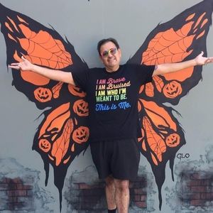 Meet your Posher, Dennis